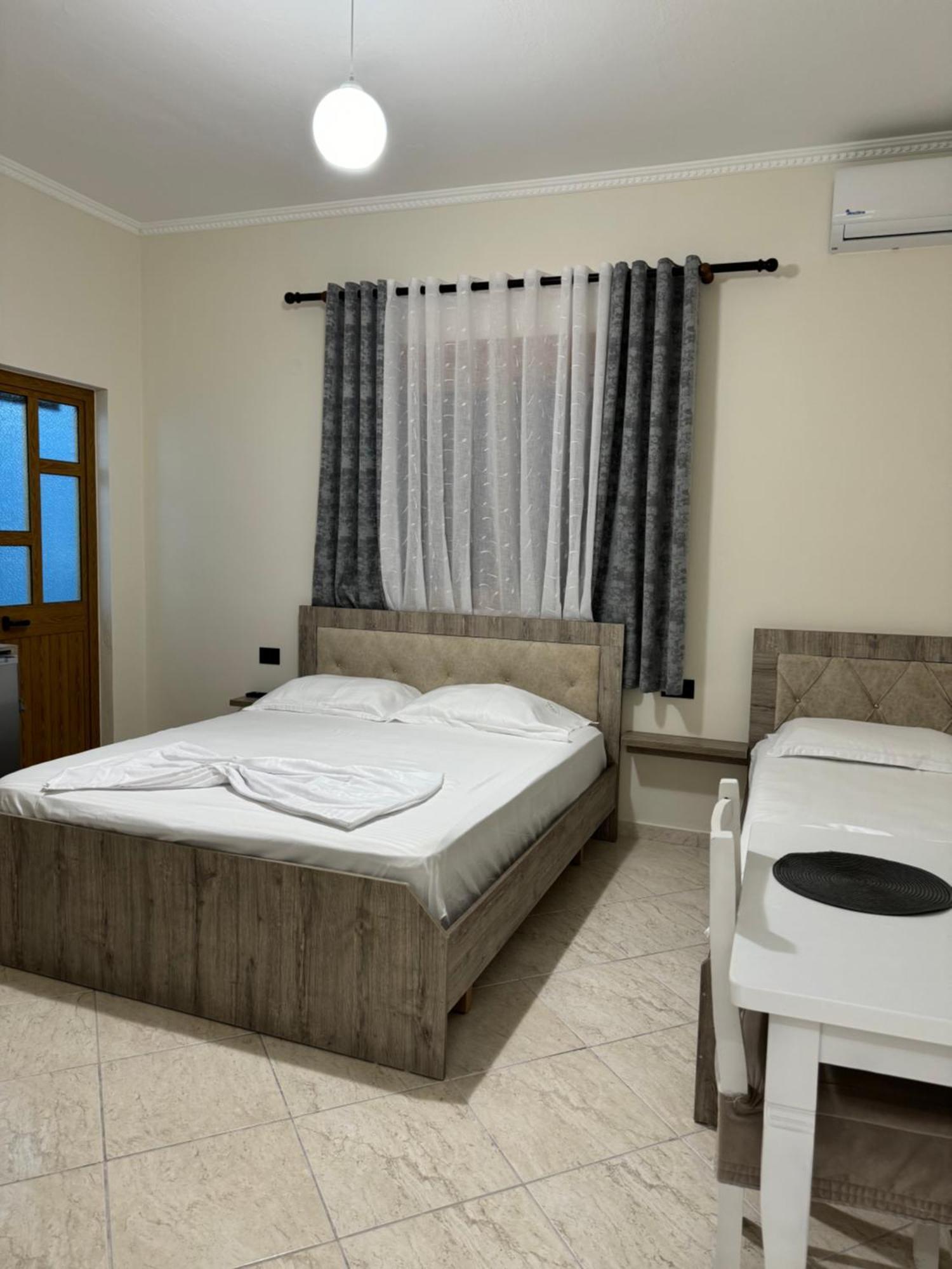 Vila Eljus Δυρράχιο Εξωτερικό φωτογραφία