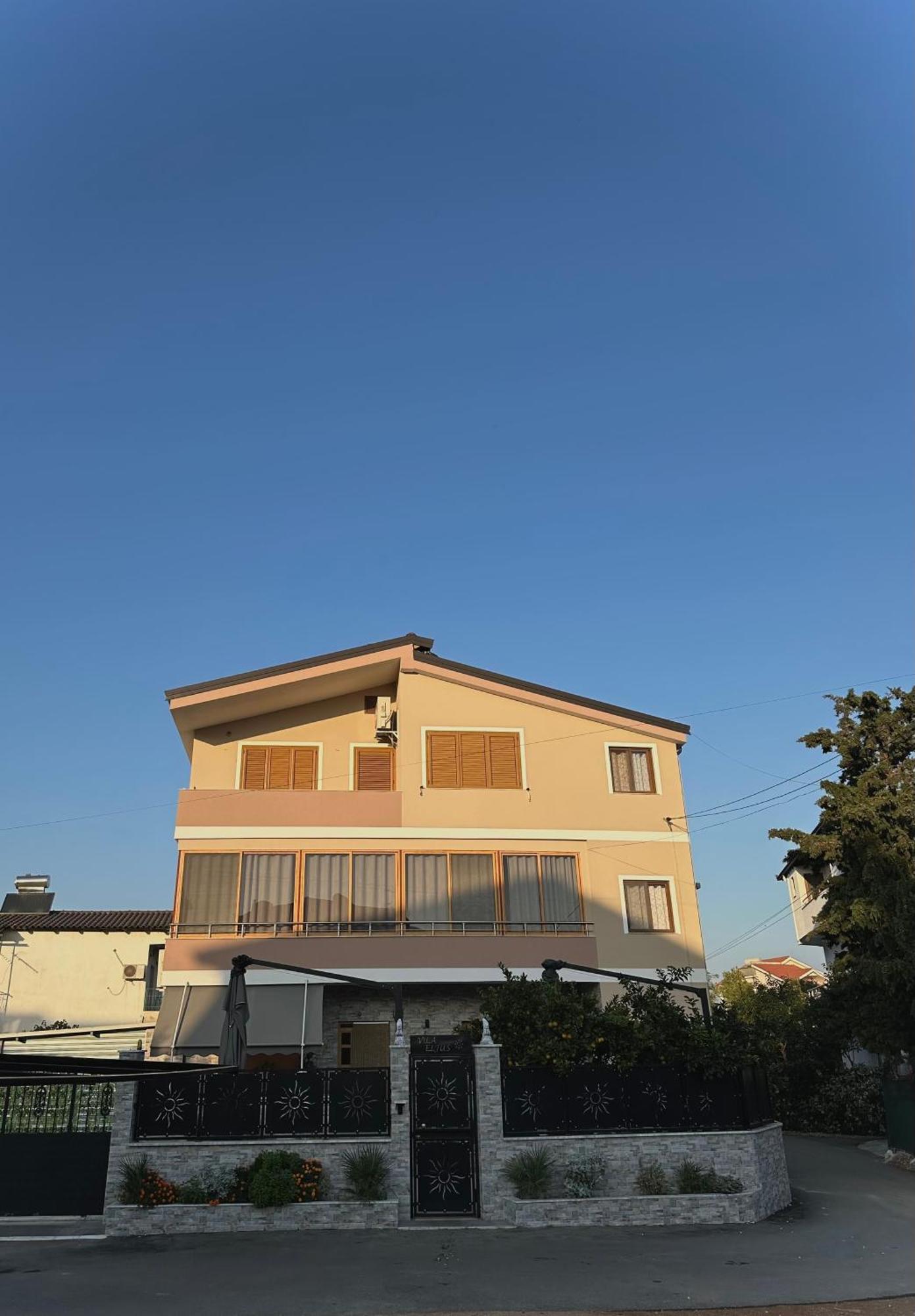 Vila Eljus Δυρράχιο Εξωτερικό φωτογραφία